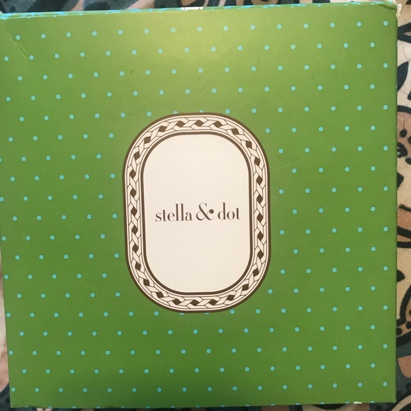 Stella and dot necklace - Picture 3 of 3